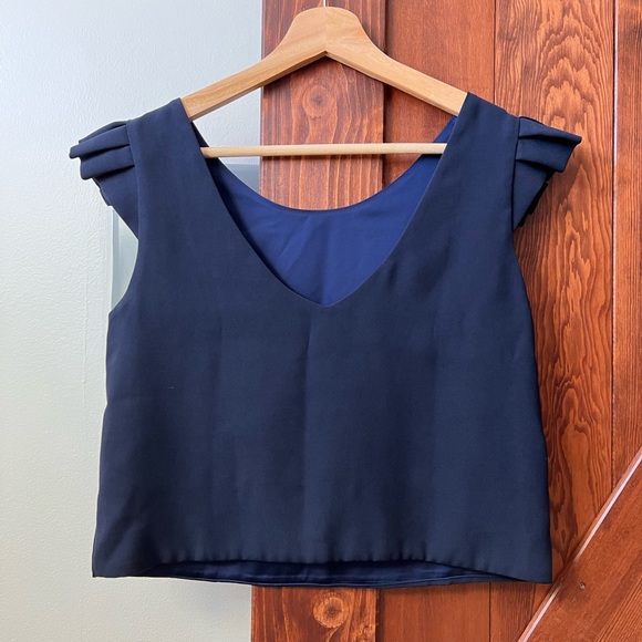 Navy open back top - Picture 4 of 6